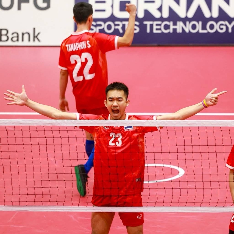 ไร้ที่ติ! ตะกร้อเดี่ยวชายไทยฟาดมาเลเซีย 2-0 เซต ป้องกันแชมป์ เอเชียนเกมส์ สมัยที่ 7